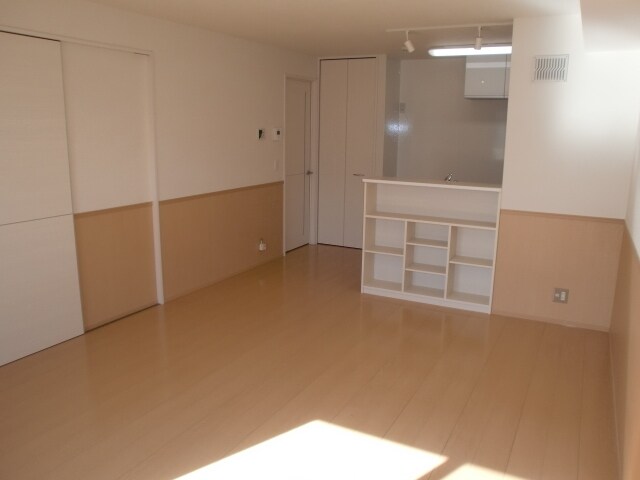 ソレアードBの物件内観写真