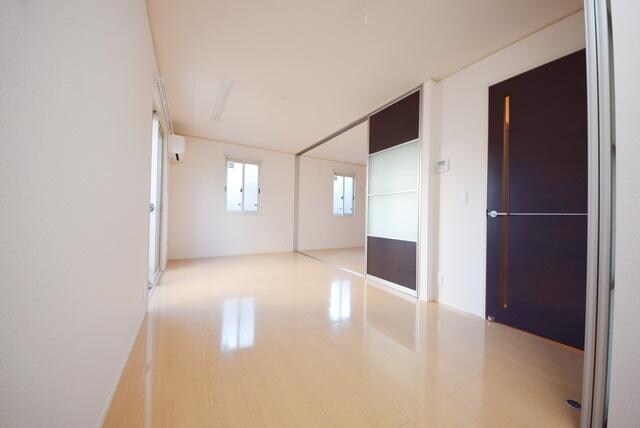 フォレストコート大宮の物件内観写真