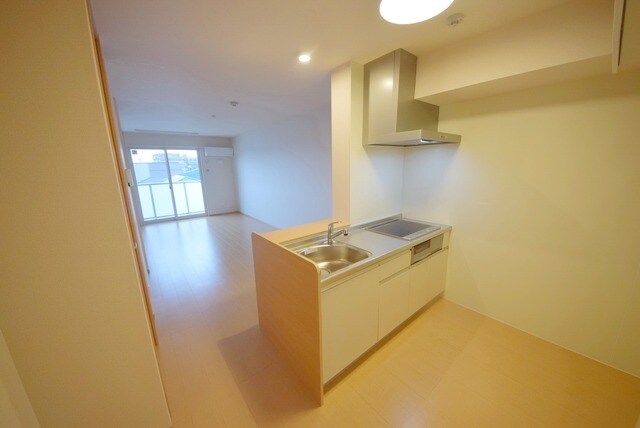 クレセントの物件内観写真