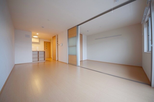 クレセントの物件内観写真