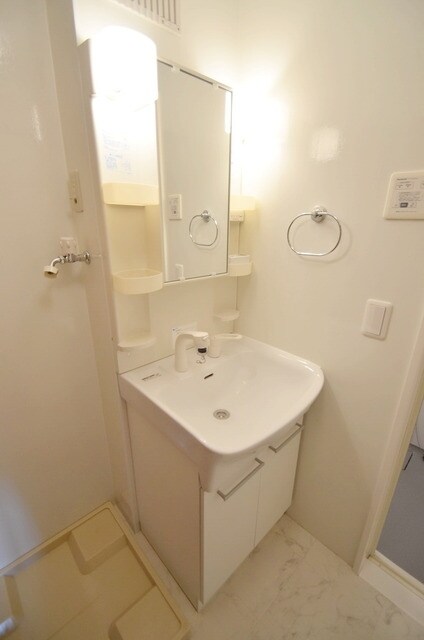 グランシャリオEの物件内観写真