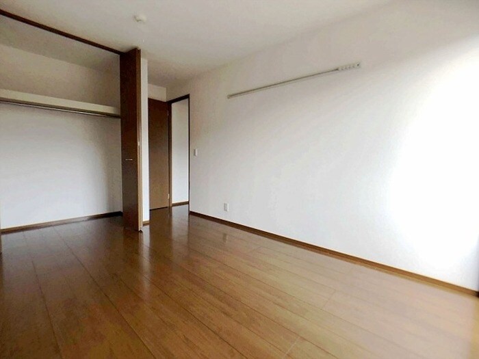 プリムローズVIの物件内観写真