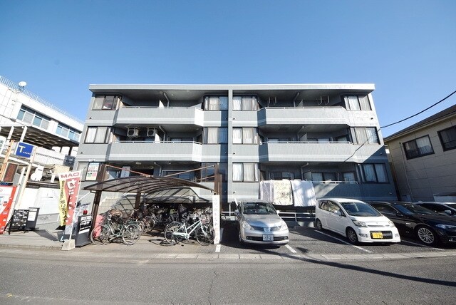 マサルマンションの物件外観写真