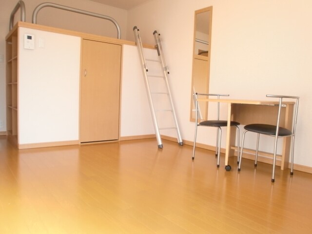 レオパレスラボール IIの物件内観写真