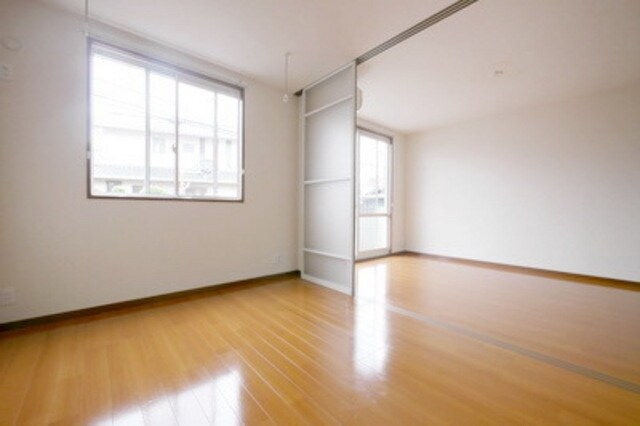 シャーメゾンフィオーレBの物件内観写真