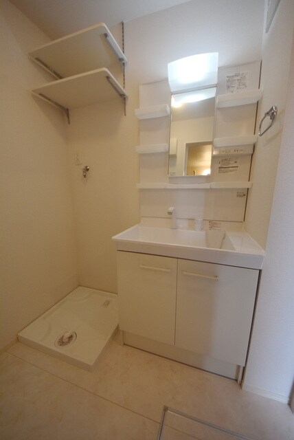 ホワイトヴィラの物件内観写真