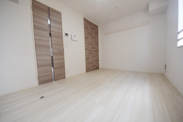 ホワイトヴィラの物件内観写真