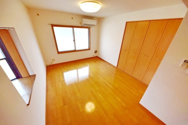 ラヴィエールの物件内観写真