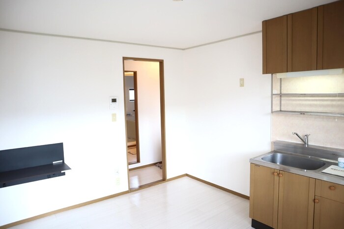 ジュネスハイム弐番館の物件内観写真