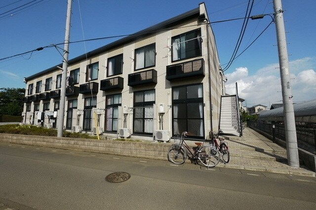 レオパレスウエストゴールドの物件外観写真