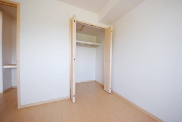 ローズパーク壱番館の物件内観写真