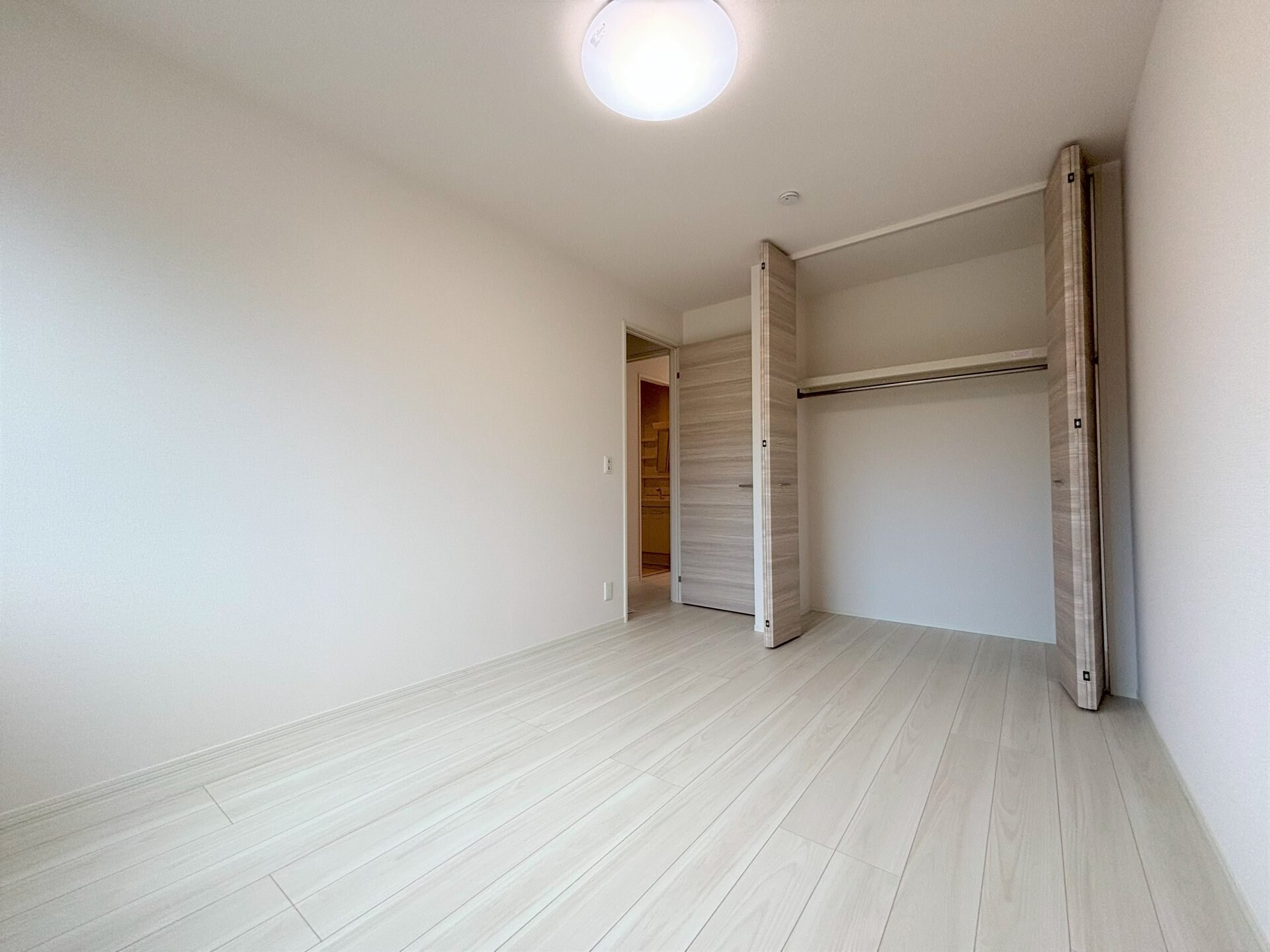 ファミーユ Tの物件内観写真