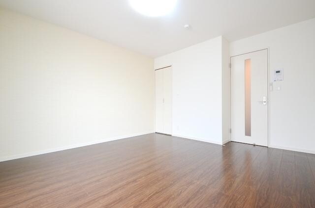 リブリ・ラークの物件内観写真