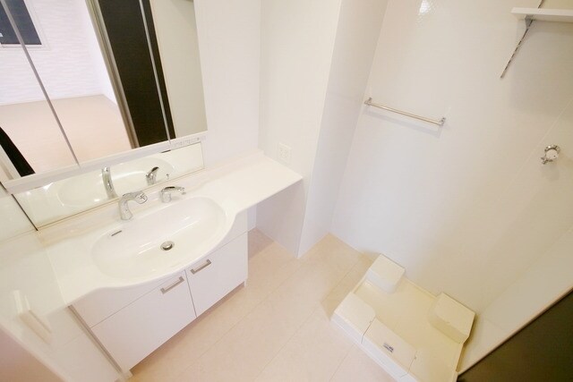 サンク セゾン Bの物件内観写真