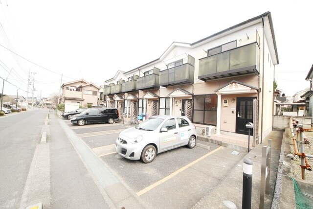 メゾネット・アミの物件外観写真