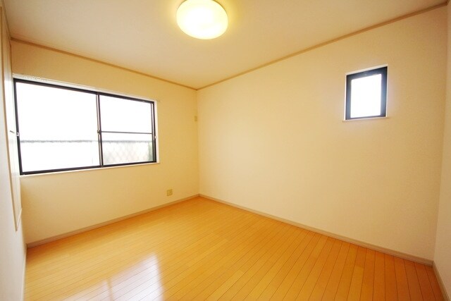 メゾネット・アミの物件内観写真