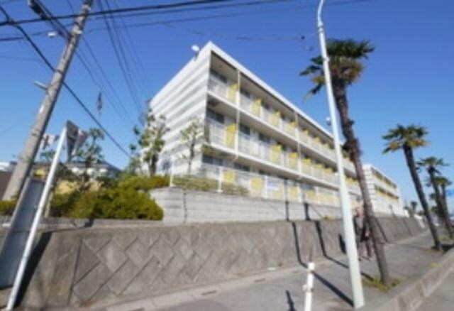 レオパレスツインヴィラBの物件外観写真