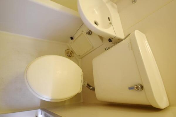 美しの森ハウス B棟の物件内観写真