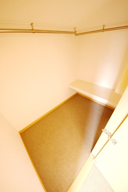 レオパレスカーニバルIIの物件内観写真