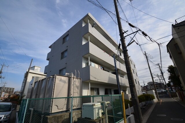 アーネスト・ハイライズの物件外観写真