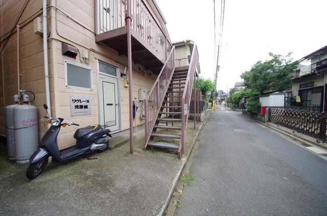 リヴレーヌ弐番館の物件内観写真