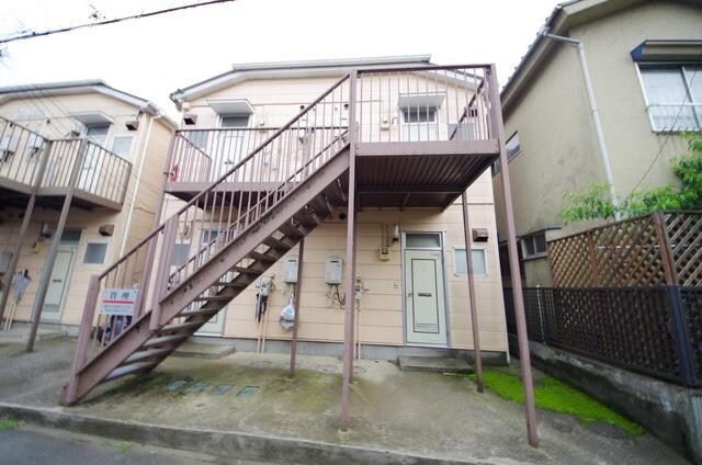 リヴレーヌ弐番館の物件内観写真