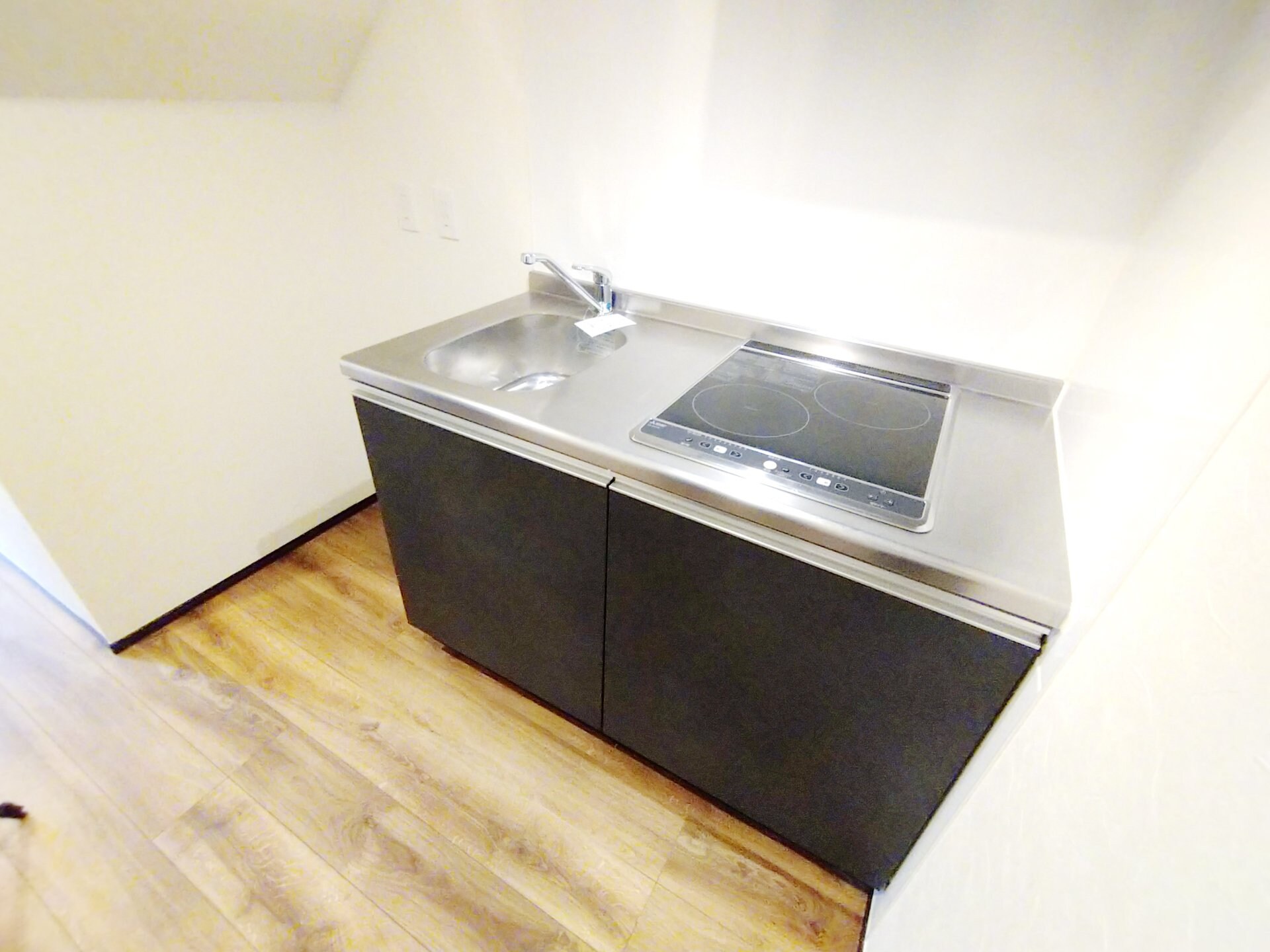 エテルノヴァローレ朝霞の物件内観写真