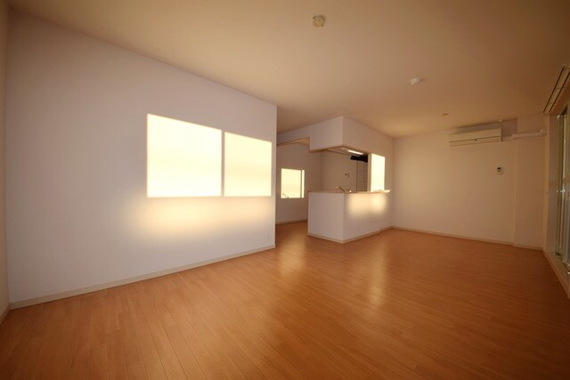 コムデソレイユの物件内観写真