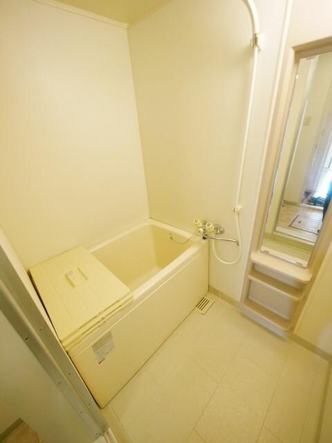 リヴェールコートCの物件内観写真