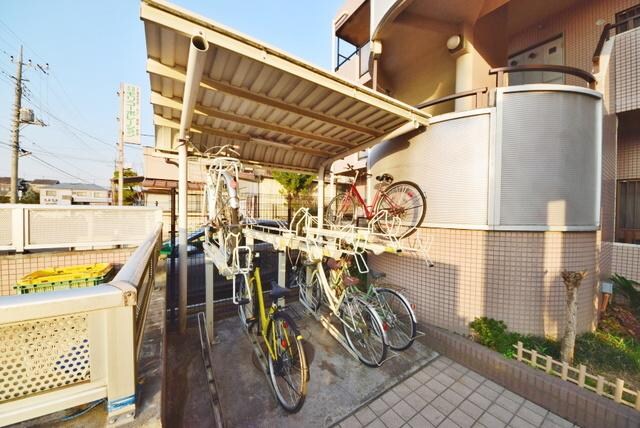 レジェンドの物件内観写真