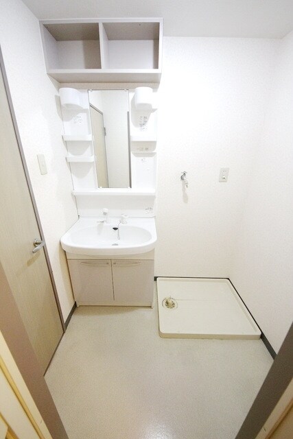 レジェンドの物件内観写真