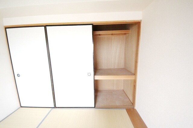 レジェンドの物件内観写真