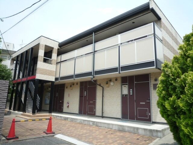 レオパレスTSの物件外観写真