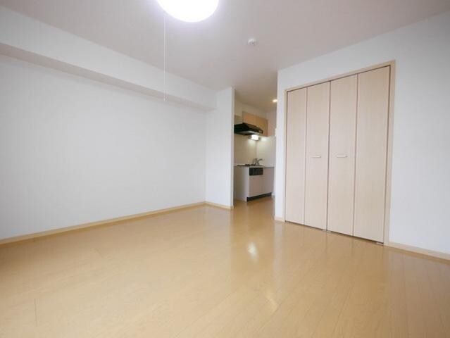 エレガンラルジュIIの物件内観写真