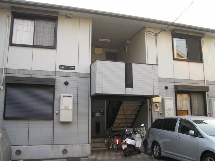 トルペプラザの物件外観写真