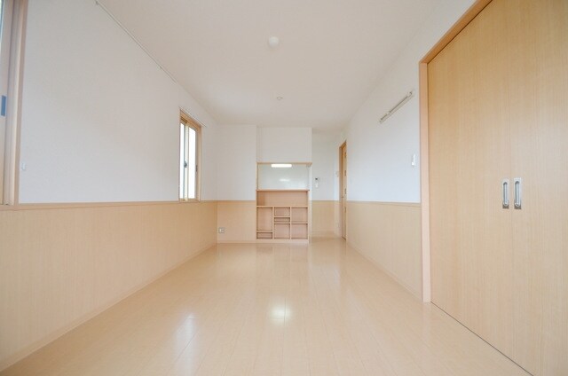 ヴィルヌーブの物件内観写真