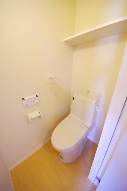 ウィステリアの物件内観写真