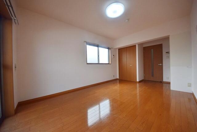 メイプルヒルズの物件内観写真