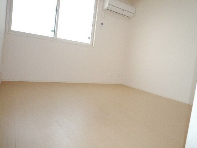 ラ・ルーチェBの物件内観写真