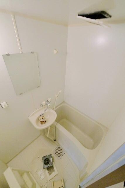 アムールHの物件内観写真