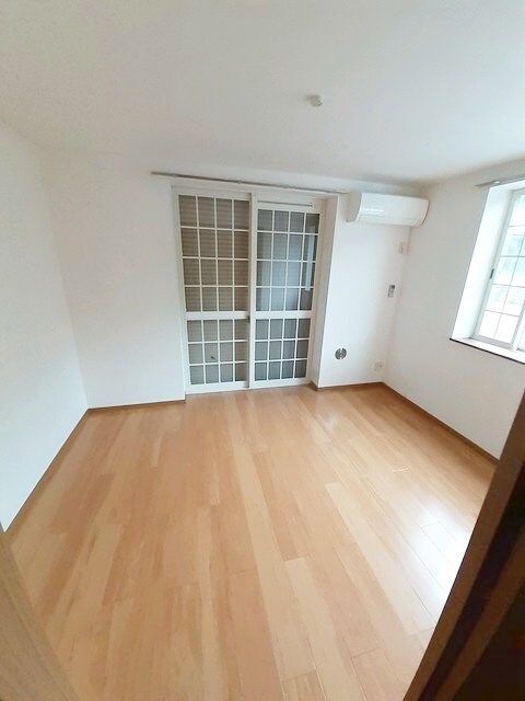 パークサイドラフィネの物件内観写真