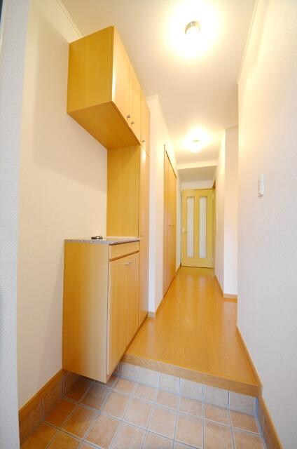 バーントシェンナ IIの物件内観写真