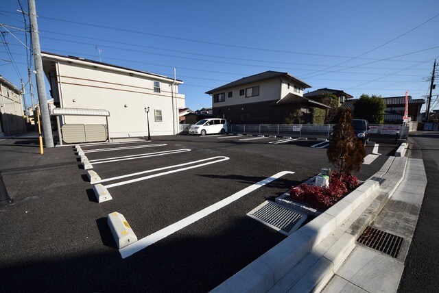 バーントシェンナ IIの物件内観写真