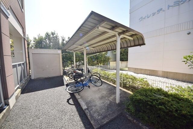 ヴィレッジ トミタ Dの物件内観写真