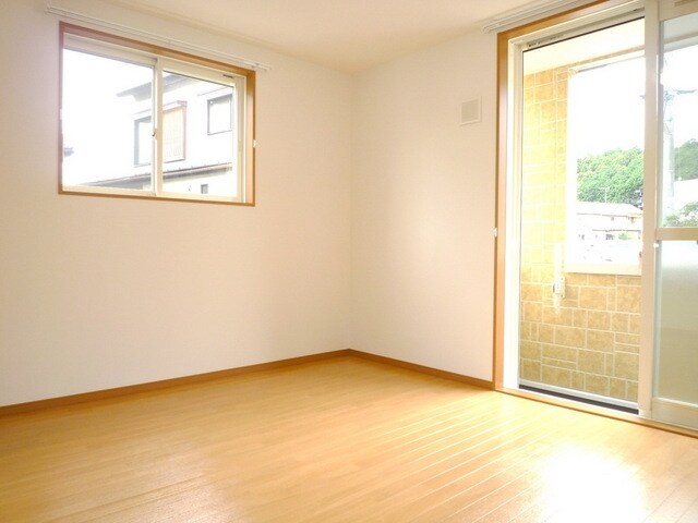 シャインファーストIIの物件内観写真