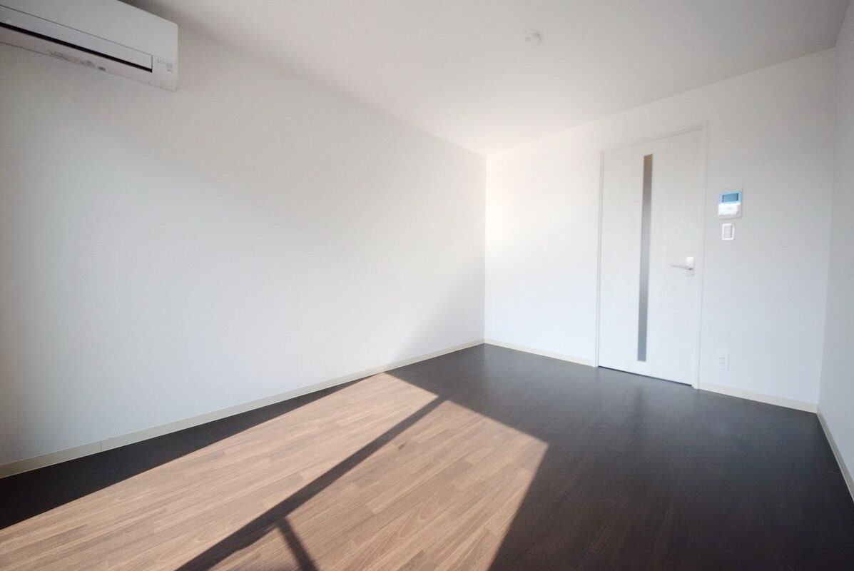 plumas上福岡IIの物件内観写真