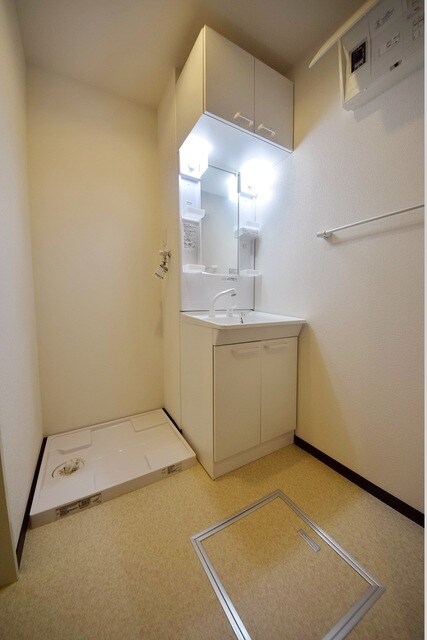 アムールサンドエルIIIの物件内観写真