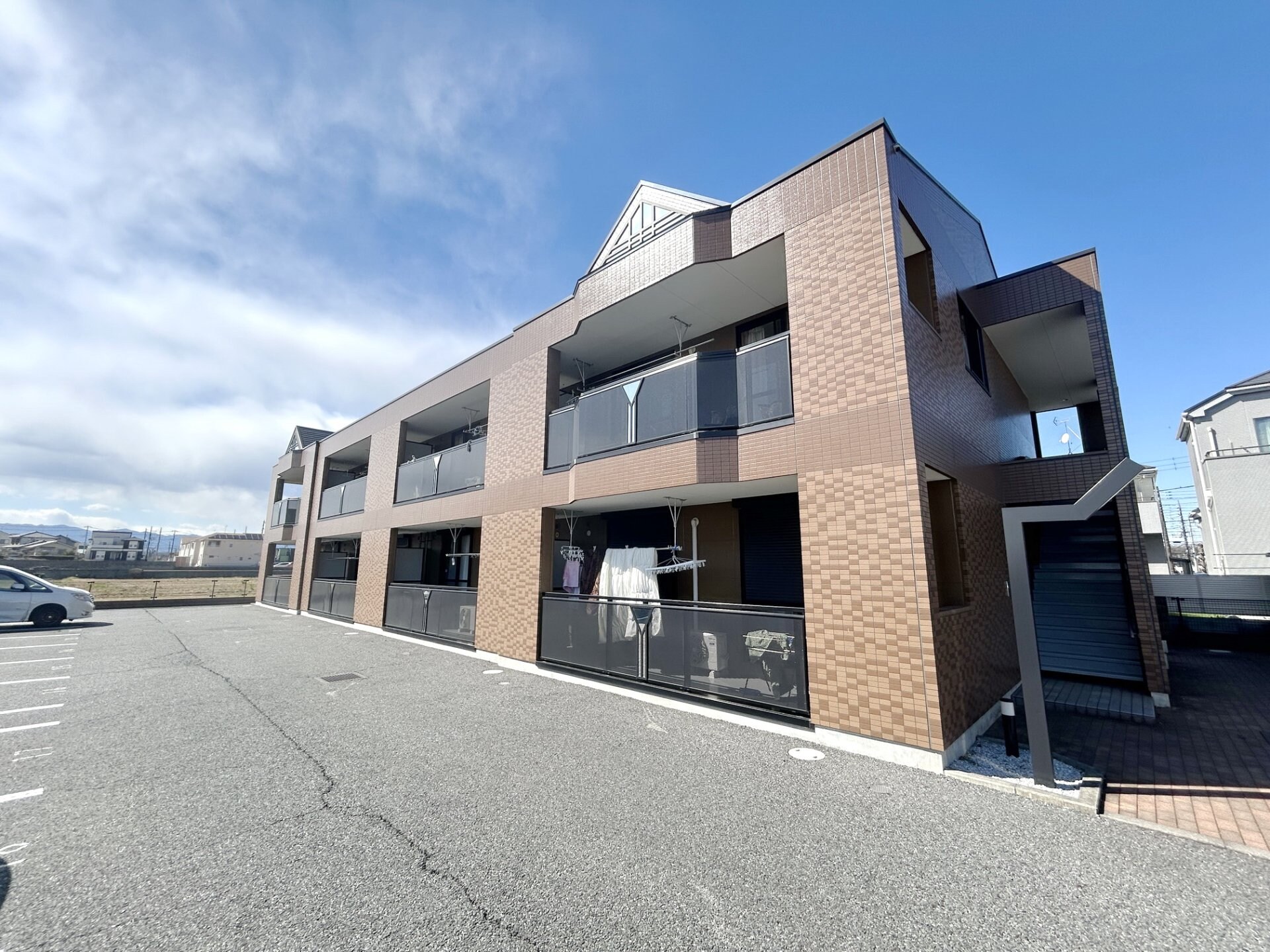 マロングラッセ・デュオの物件外観写真