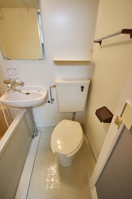 狭山サンホワイトマンションの物件内観写真