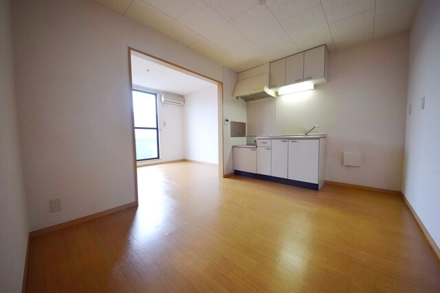 スプリングタイムの物件内観写真